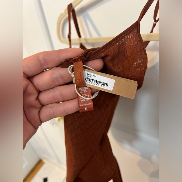 NWT Skims Mesh Logo Cami Bodysuit Size 2XL - Picture 2 of 5